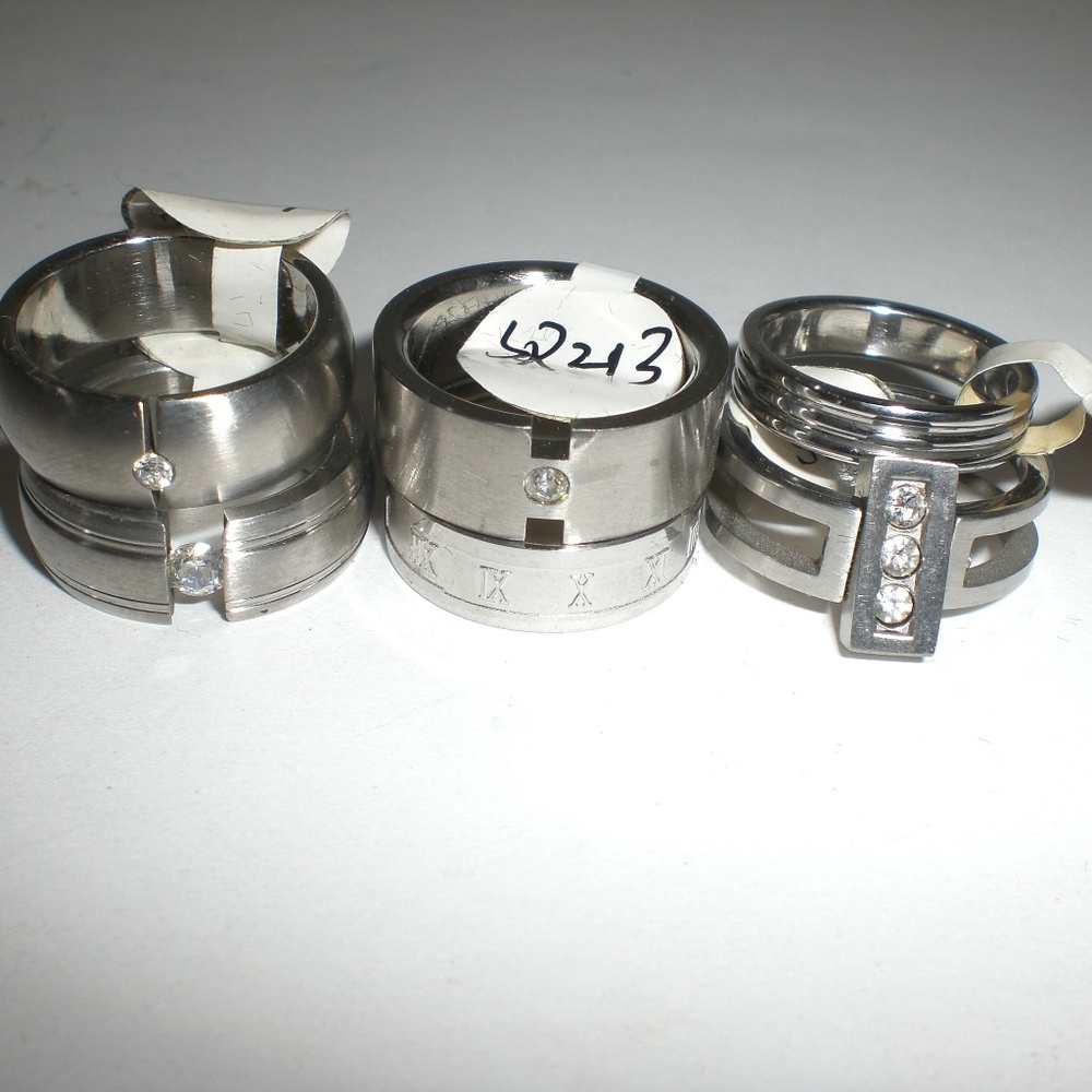 6 Silver Colored Rings Size 5 and 6